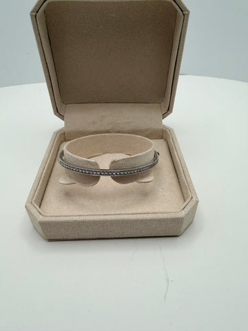 14k white gold and Diamond Hinged Bangle