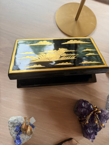 Eastern Display Box